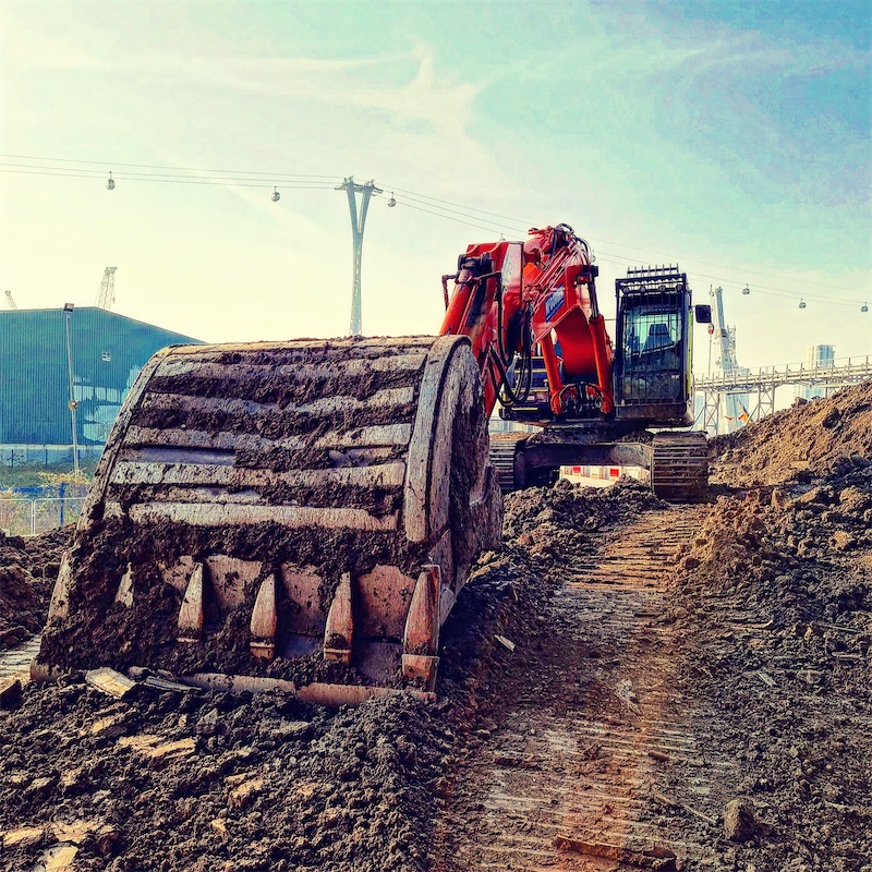 Hitachi ZX350LC-6 (35t)