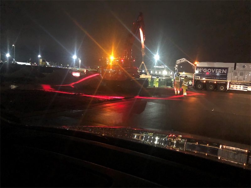 Hitachi ZX220W-7 (24t Mono Boom)